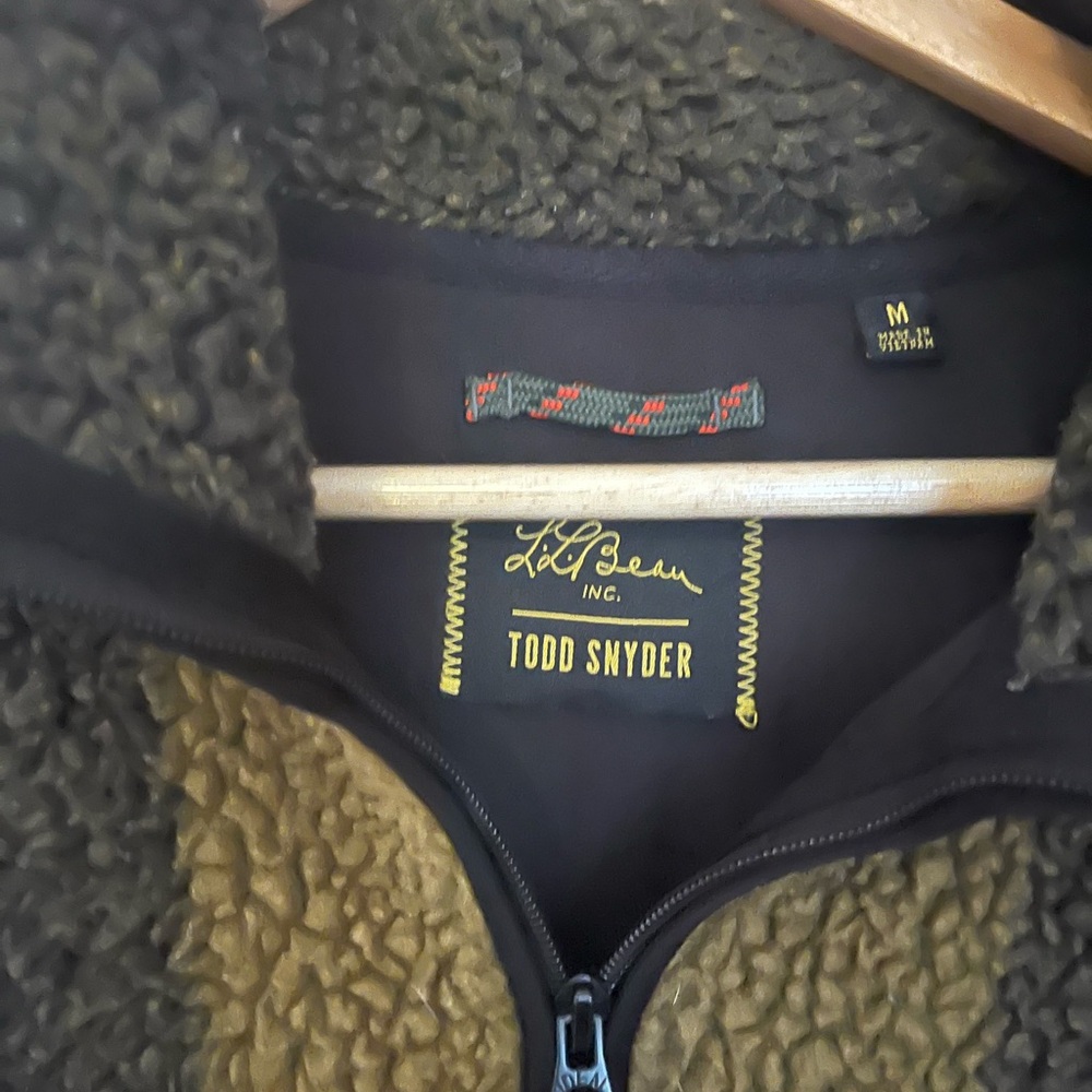 LL Bean x Todd Snyder Olive & Black Buffalo Check Sherpa Jacket - Picture 2 of 3